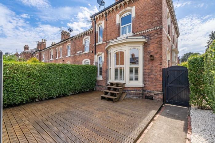 Photo 17 Photo 17